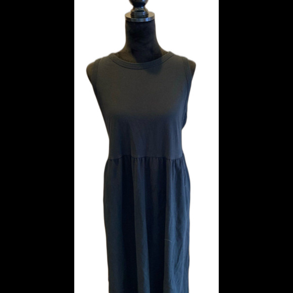 A New Day Tank Dress Sleeveless Plus Size XL Black  Gathered Waist Flattering On - Picture 1 of 11